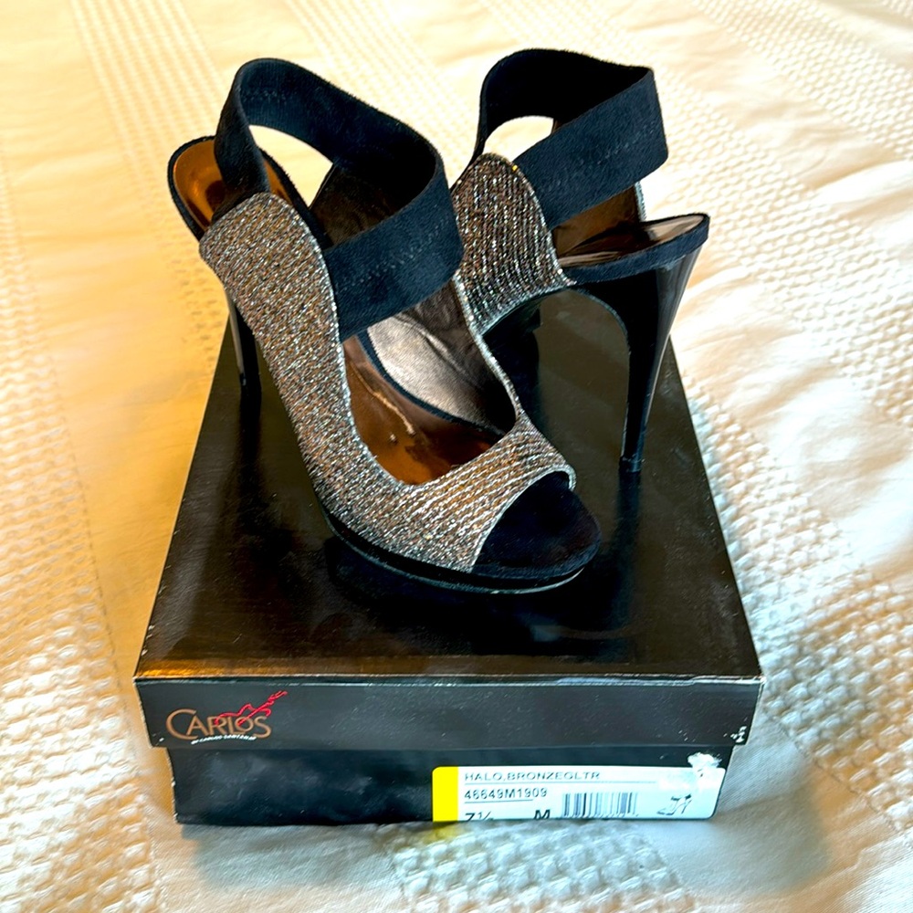 Carlos Santana metallic platform heels 7.5